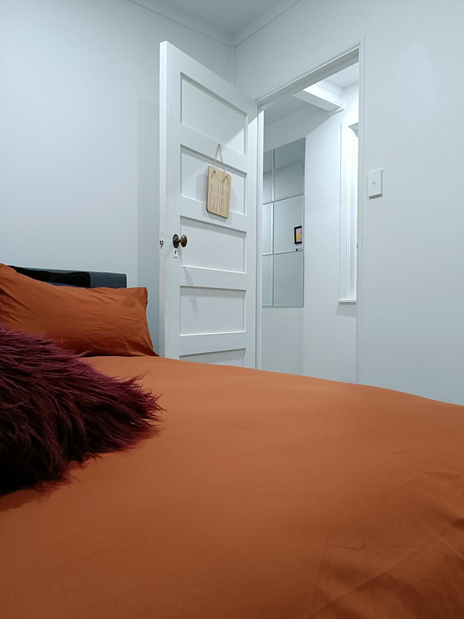 Bright & Comfy Stay In Newly Renovated Home With Parking 奥克兰 外观 照片